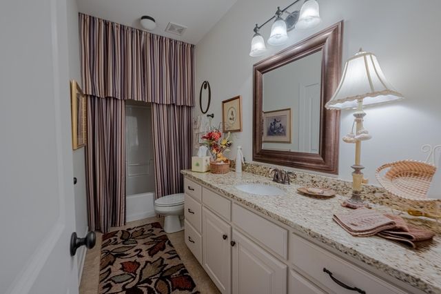 340 DOGWOOD VALLEY DR, Collierville, TN 38017