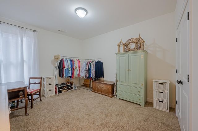 340 DOGWOOD VALLEY DR, Collierville, TN 38017