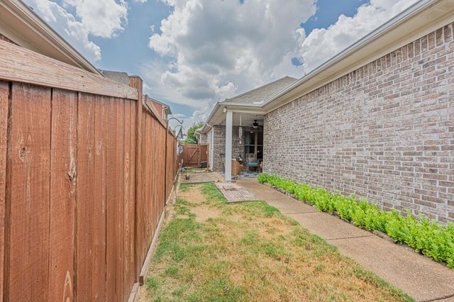 340 DOGWOOD VALLEY DR, Collierville, TN 38017