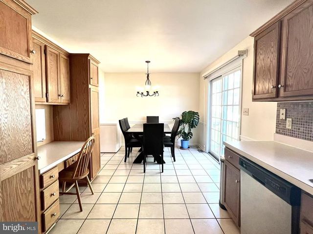 917 CHOWNING DR, Hummelstown, PA 17036