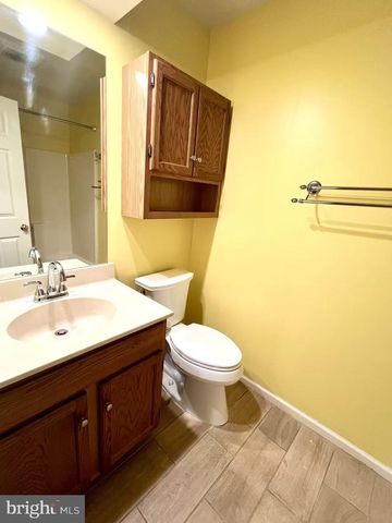 917 CHOWNING DR, Hummelstown, PA 17036