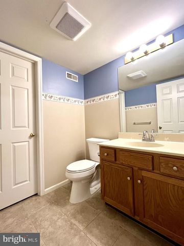 917 CHOWNING DR, Hummelstown, PA 17036