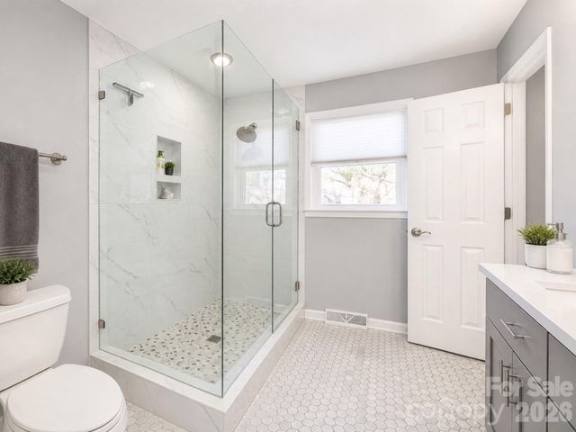 5012 Auburndale Road, Charlotte, NC 28205