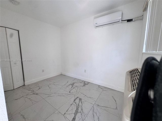 903 80th St 2, Miami Beach, FL 33141