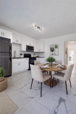 903 80th St 2, Miami Beach, FL 33141