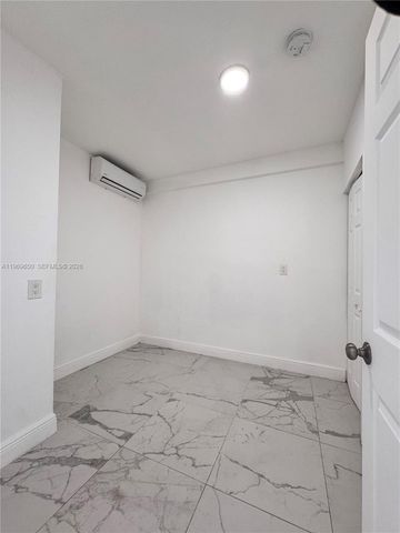 903 80th St 2, Miami Beach, FL 33141