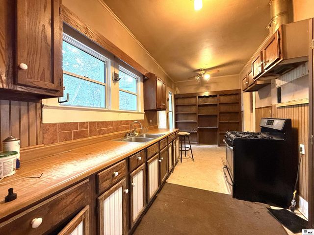 1101 GRAYSON STREET, Winnsboro, LA 71295