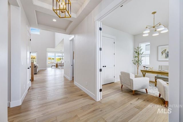 6774 Saddle Bred Way, Star, ID 83669