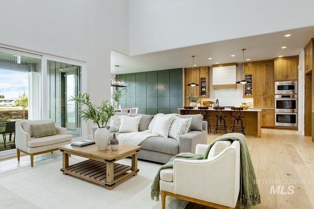 6774 Saddle Bred Way, Star, ID 83669