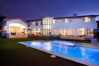 165 Paloma Dr, Coral Gables, FL 33143