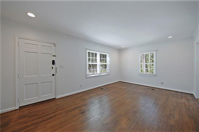 1868 Dyer Circle, Chamblee, GA 30341