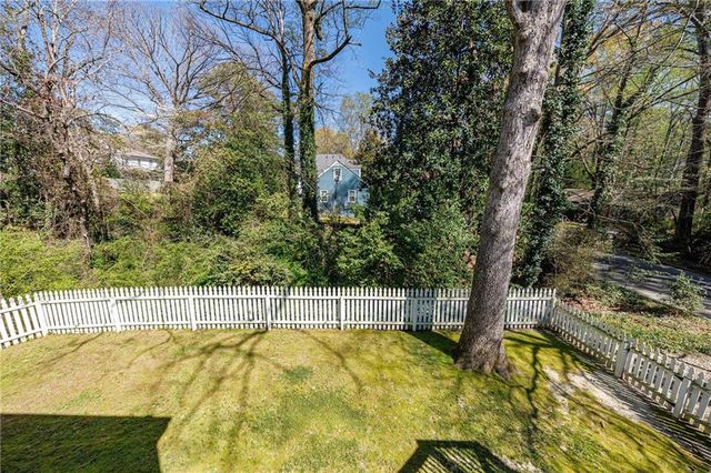 1868 Dyer Circle, Chamblee, GA 30341