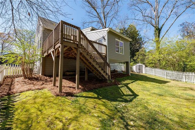 1868 Dyer Circle, Chamblee, GA 30341