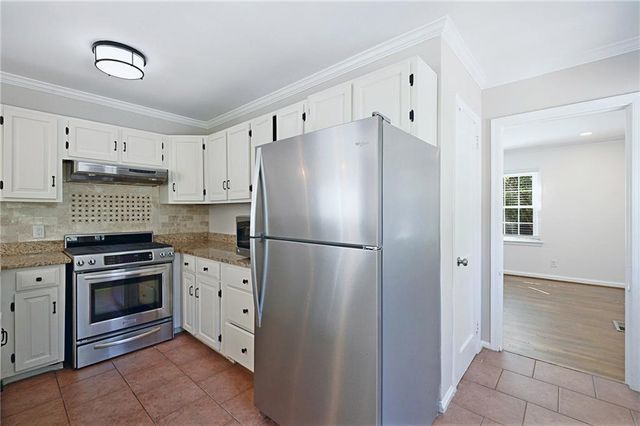 1868 Dyer Circle, Chamblee, GA 30341