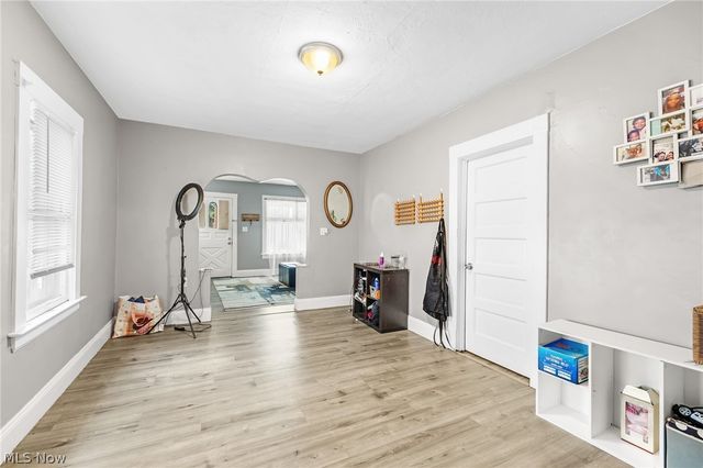 6740 Baxter Avenue, Cleveland, OH 44105