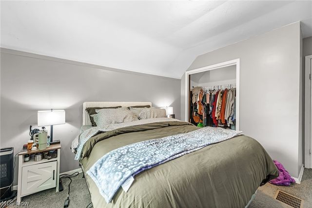6740 Baxter Avenue, Cleveland, OH 44105