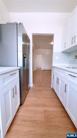 2700 John F Kennedy Boulevard 302, Jersey City, NJ 07306