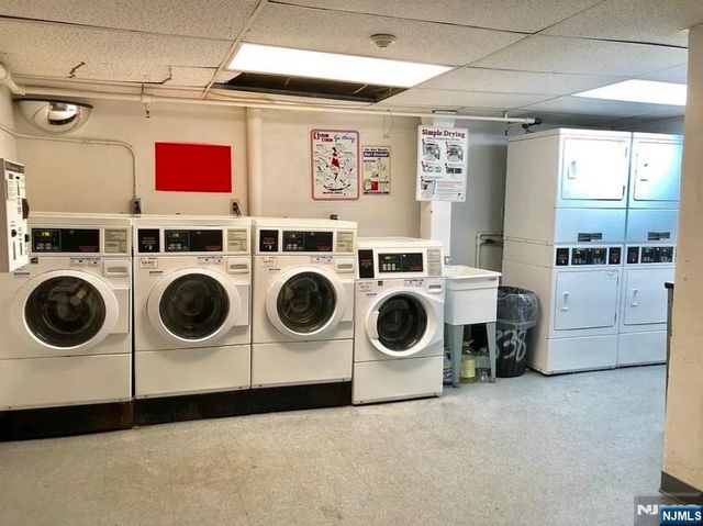 2700 John F Kennedy Boulevard 302, Jersey City, NJ 07306
