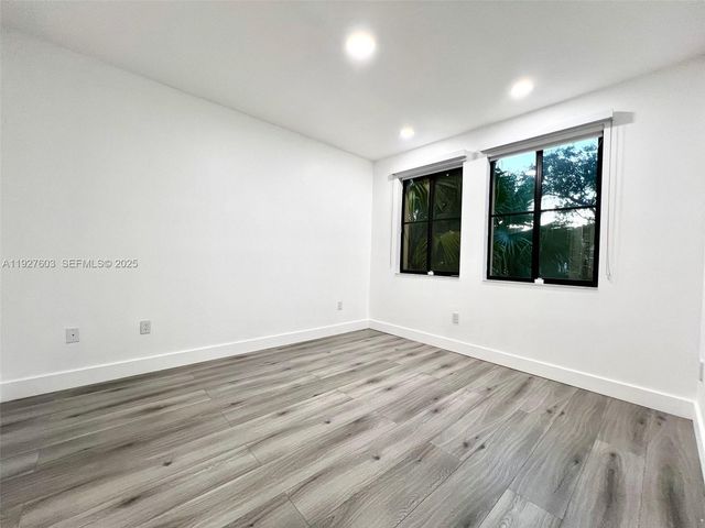 2955 NW 126th Ave 320-5, Sunrise, FL 33323