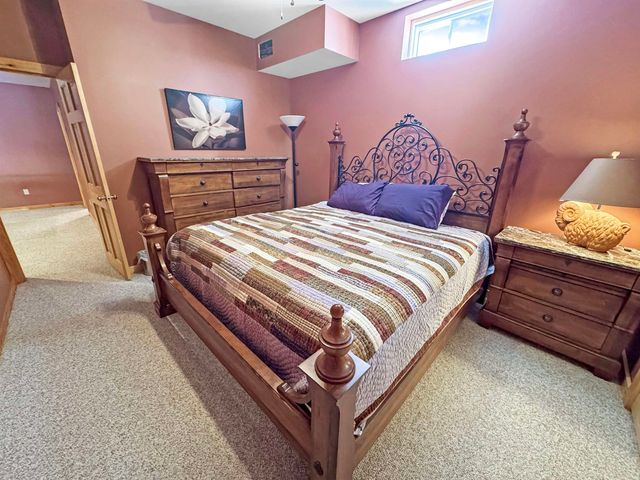 42 Airport Road, Dover, VT 05356