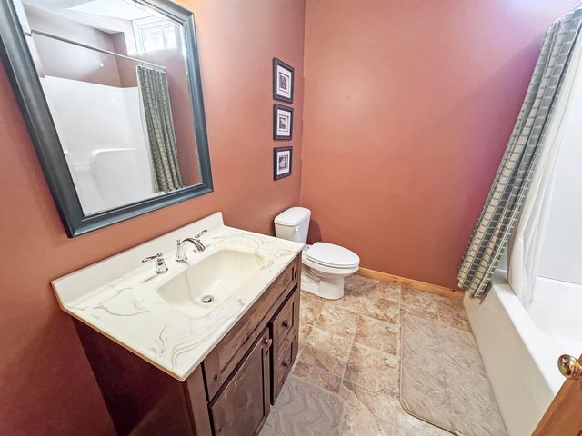 42 Airport Road, Dover, VT 05356