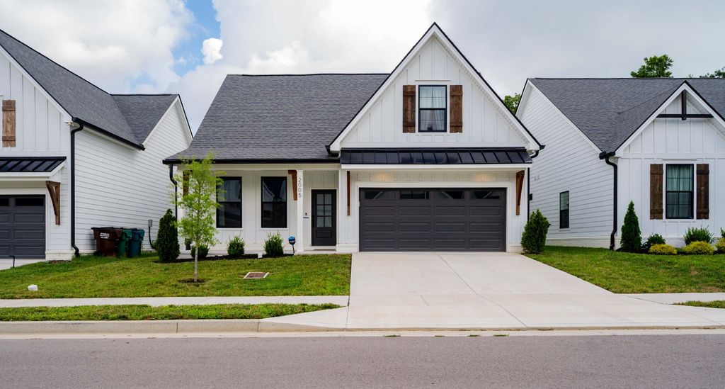 2005 Pleasant Cv, Nashville, TN 37214