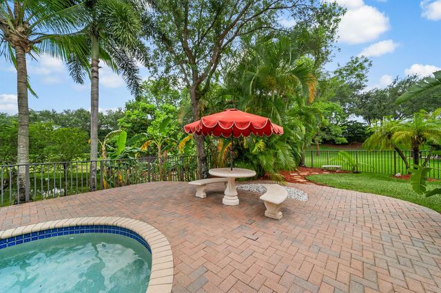 6152 NW 108th Way, Parkland, FL 33076