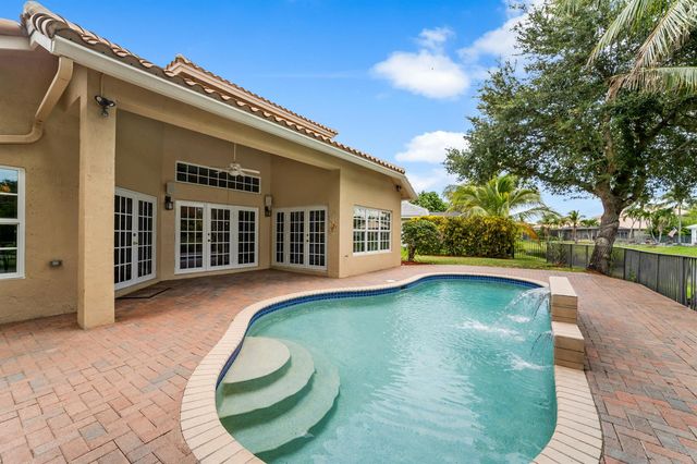6152 NW 108th Way, Parkland, FL 33076