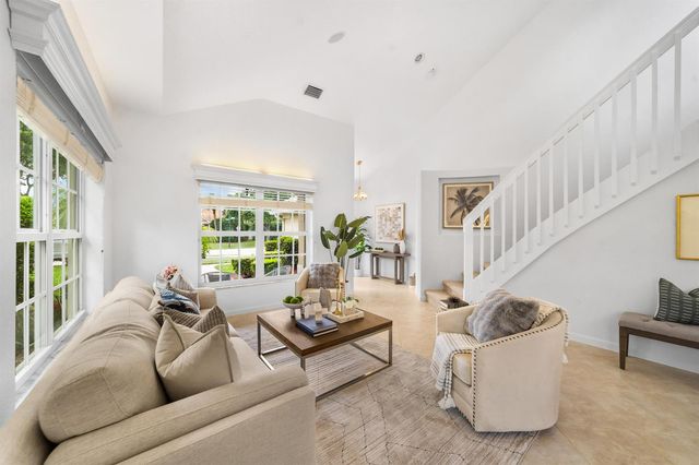 6152 NW 108th Way, Parkland, FL 33076