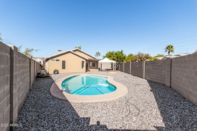 3517 W SANDS Drive, Glendale, AZ 85310