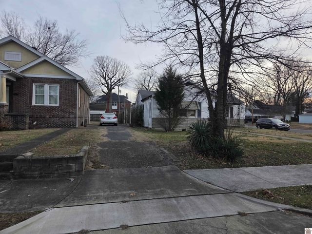 2230 Monroe Street, Paducah, KY 42001