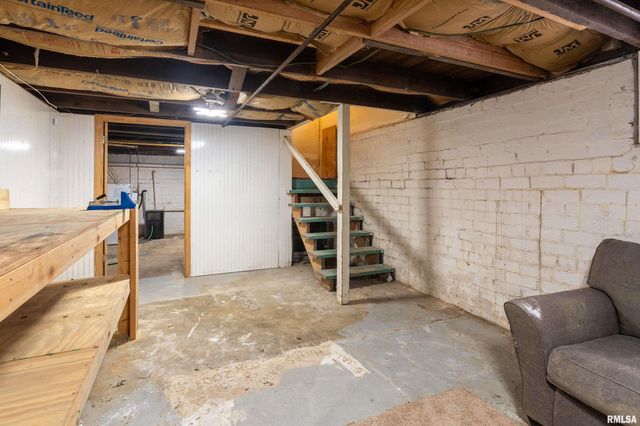 1918 KENNEDY Street, Murphysboro, IL 62966