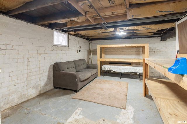 1918 KENNEDY Street, Murphysboro, IL 62966