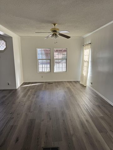 27691 Longview Lane, Seligman, MO 65745