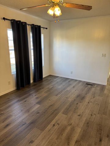 27691 Longview Lane, Seligman, MO 65745