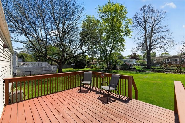 335 Alfonso Drive, Greece, NY 14626