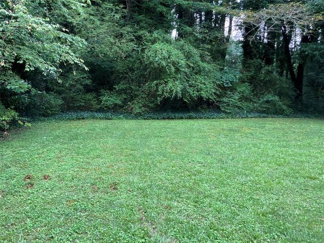 4773 Cherie Glen Court, Stone Mountain, GA 30083