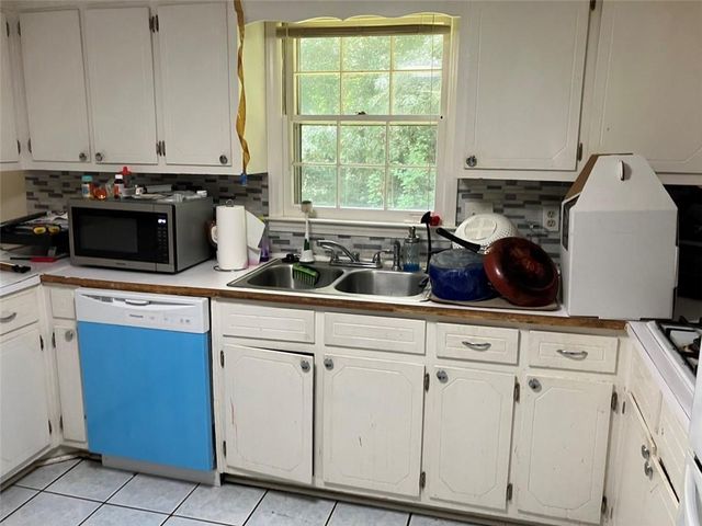 4773 Cherie Glen Court, Stone Mountain, GA 30083