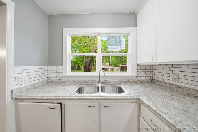 6423 N Wheeling Avenue, Tulsa, OK 74130