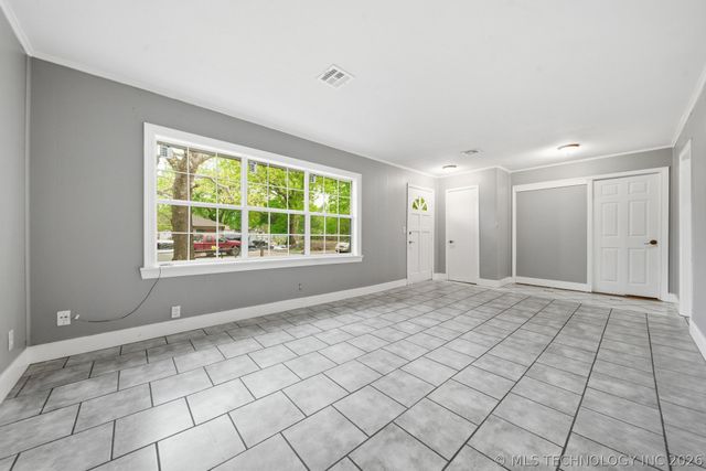 6423 N Wheeling Avenue, Tulsa, OK 74130