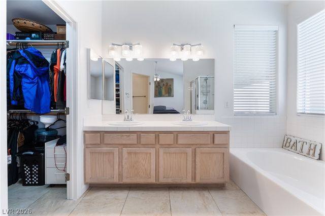 5417 Rose Thicket Street, Las Vegas, NV 89130