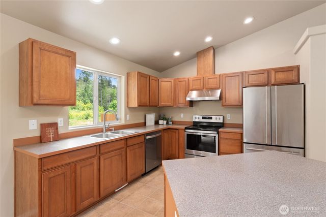 6401 151st Street NW, Gig Harbor, WA 98332