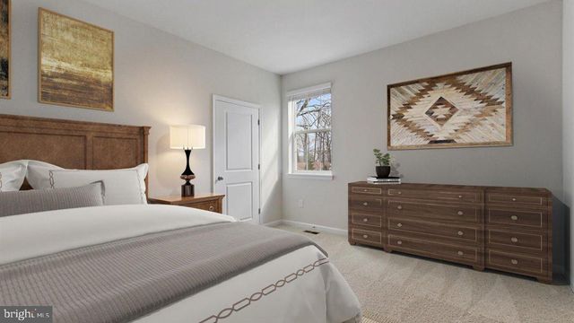 108 BOOKERS CREST DR, Stephens City, VA 22655