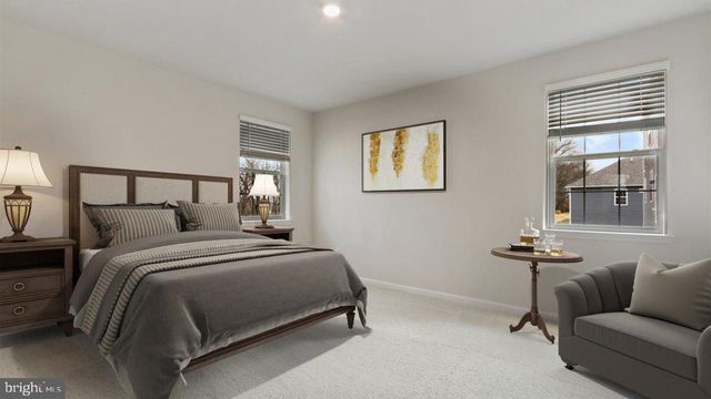 108 BOOKERS CREST DR, Stephens City, VA 22655