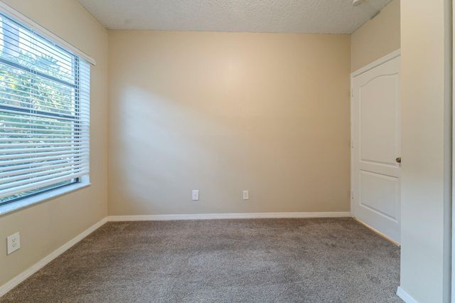 8705 Via Giula 1, Boca Raton, FL 33496