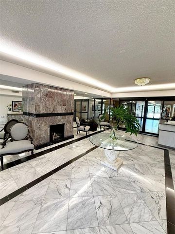800 NE 195th Street 720, Miami, FL 33179