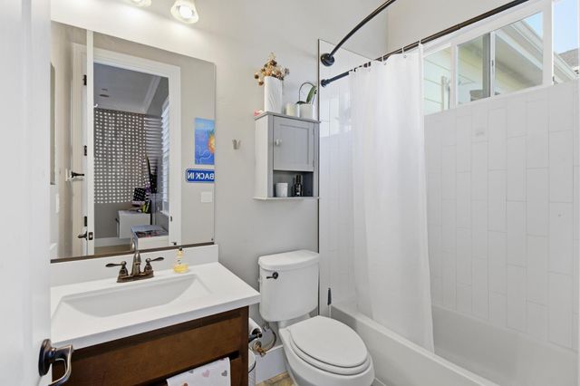 9588 Pamela St, El Dorado Hills, CA 95762