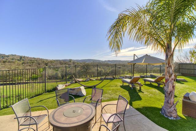 9588 Pamela St, El Dorado Hills, CA 95762