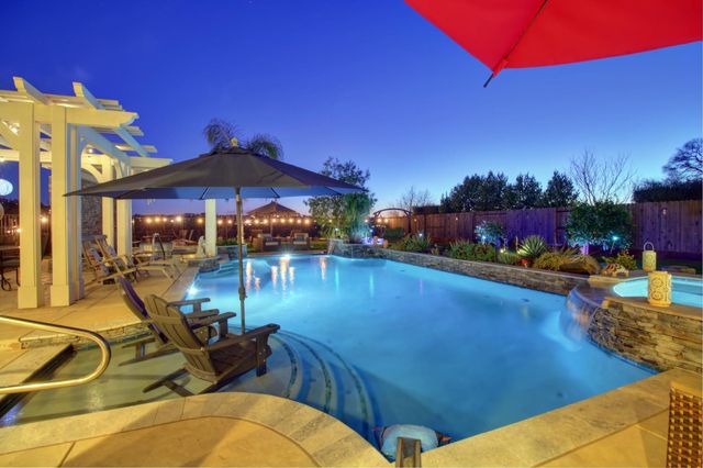 9588 Pamela St, El Dorado Hills, CA 95762