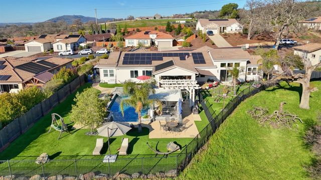 9588 Pamela St, El Dorado Hills, CA 95762